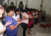 Missa de envio dos missionários da Paróquia São Vicente de Paulo: 04/10/15 | <strong>Crédito: </strong>Leniéverson / Pascom