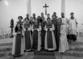 A investidura dos novos cerimoniários e servas do altar aconteceu dia 25/08/19. | <strong>Crédito: </strong>Rosilene Rodrigues, Pascom - 25/08/19