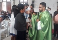 Santa Missa e Batismos